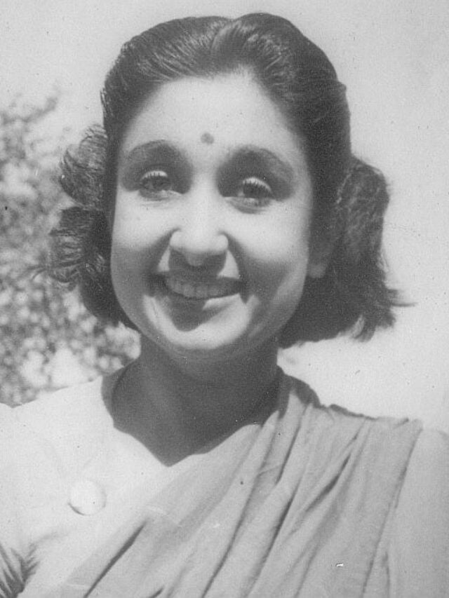 cropped-005_lakshmi_sehgal.jpg